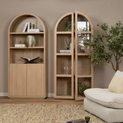 Boekenkast rond Santino